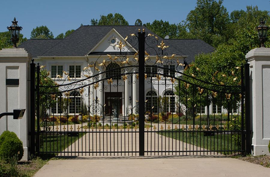 The full security package with Executive Chauffeur Travel